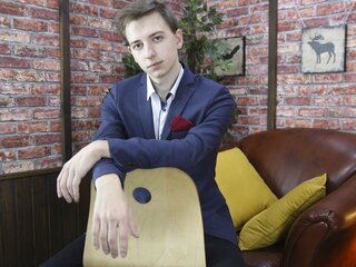 Cam SebastianRoss